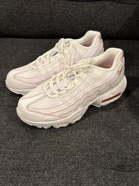 Nike Air Max 95 Recraft GS ‘Candy Cane’ (II4053-101) - Size 6Y / 7W